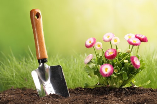 Low-maintenance garden landscaping suitable for Palmersgreen residents